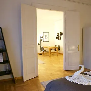 hotellátogatás